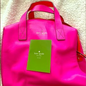 Vibrant EUC pink & orange Kate Spade bag w tag